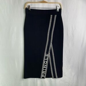 Pringle of Scotland x H&M black and white knit skirt with logo and front slit: